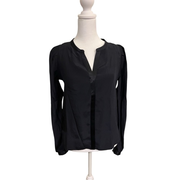 Maje Navy Blue Buttoned SILK  Blouse with Mandarin Collar - Picture 7 of 12